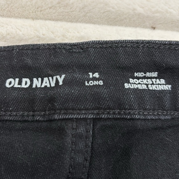 Old Navy Jeans - Picture 4 of 5